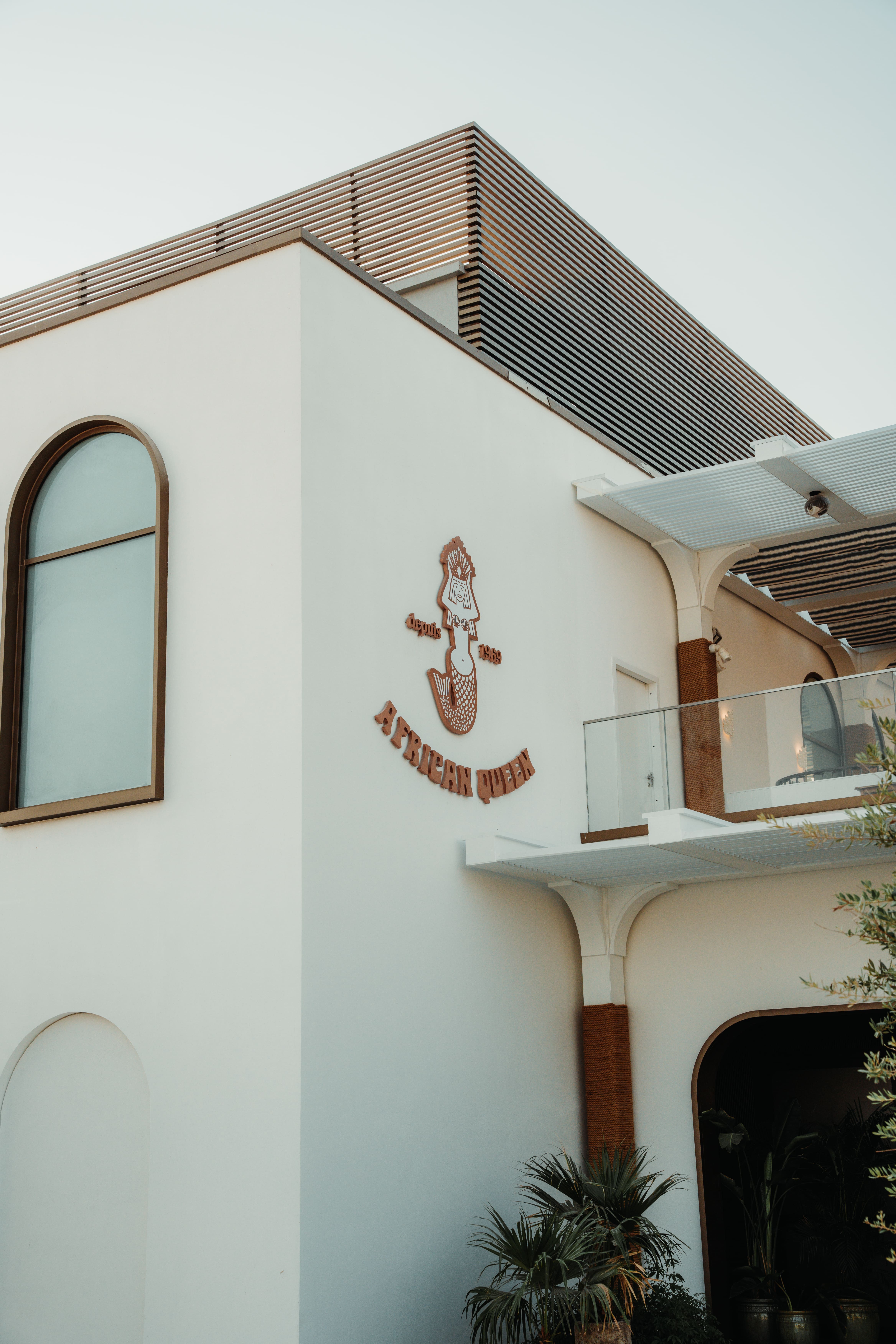 African Queen — J1 Beach, Dubai